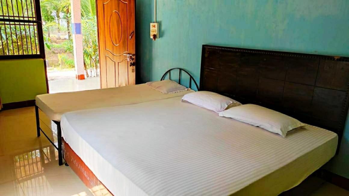 Estuarine Village Resort Sātabhāya Eksteriør bilde