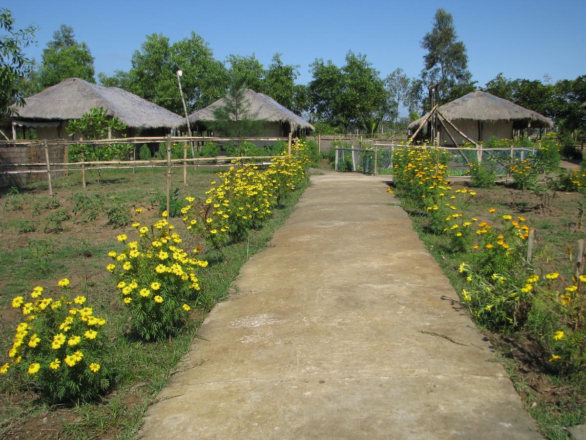 Estuarine Village Resort Sātabhāya Rom bilde
