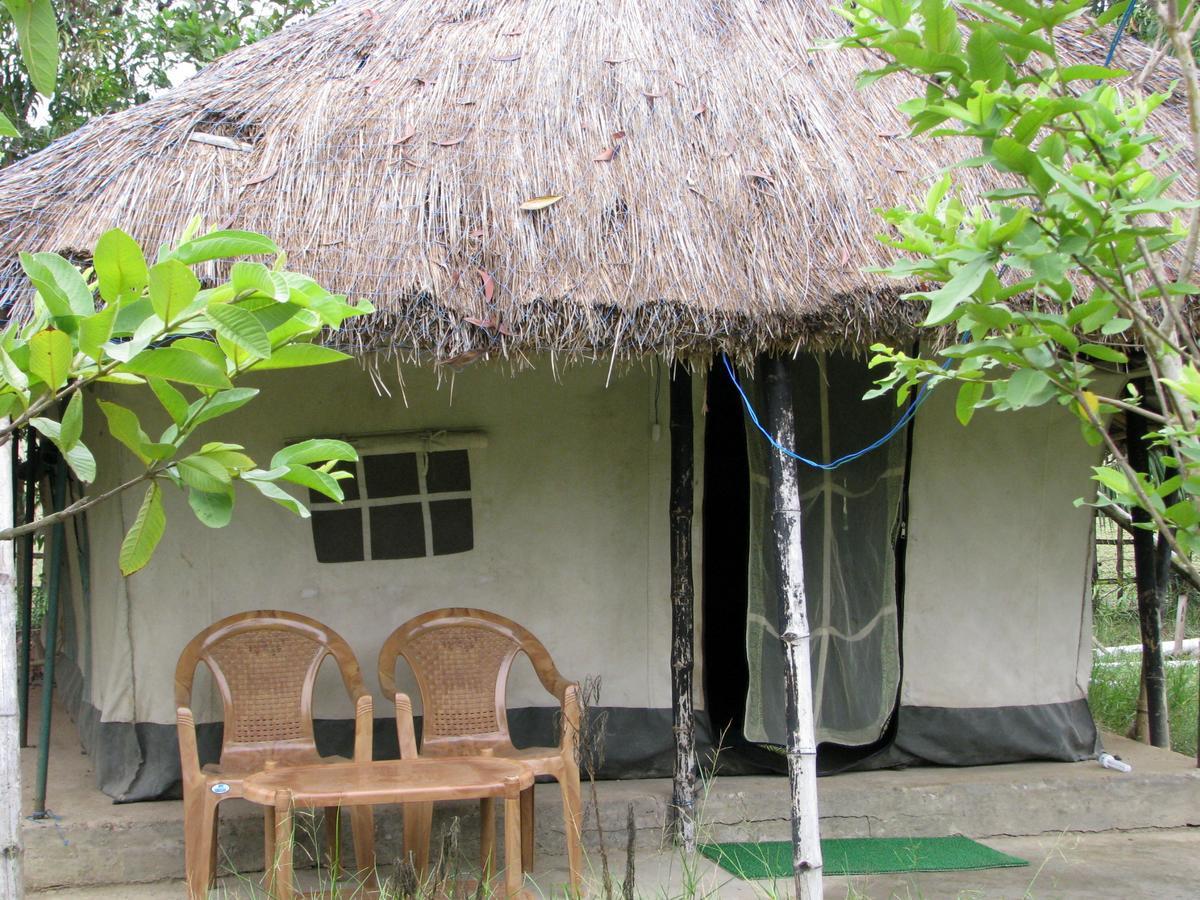 Estuarine Village Resort Sātabhāya Eksteriør bilde