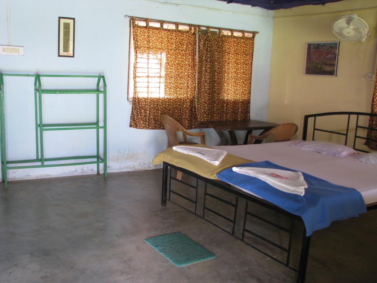 Estuarine Village Resort Sātabhāya Eksteriør bilde